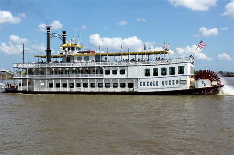 new orleans steamboat rides.